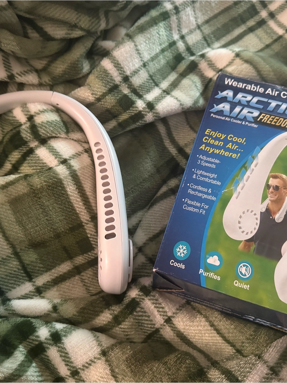 Neck fans
